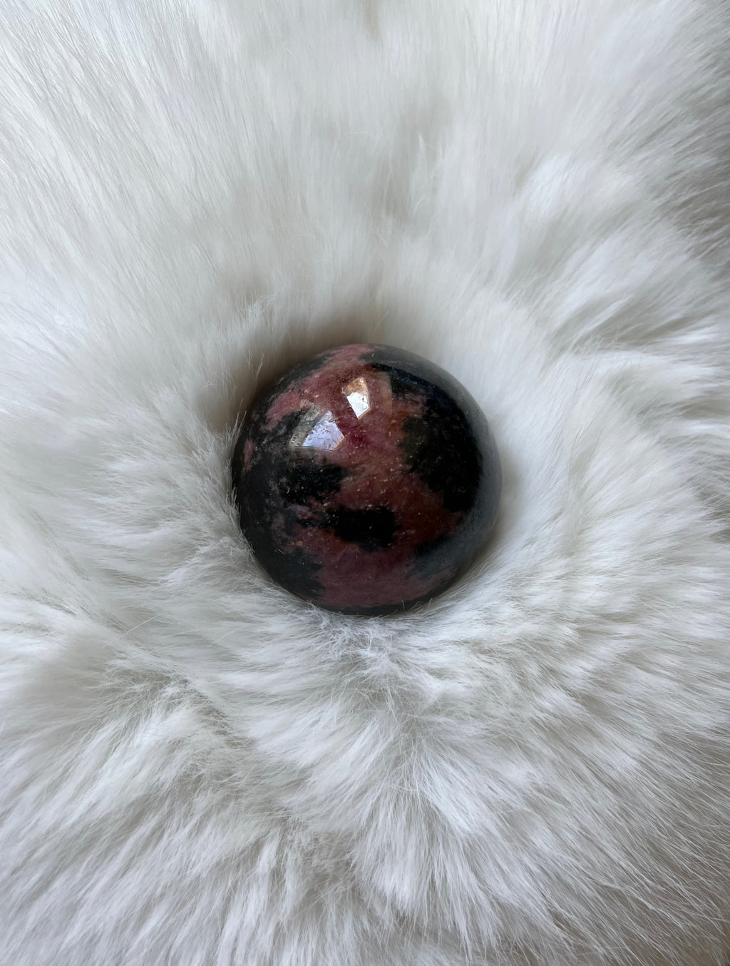 Rhodonit Sphere